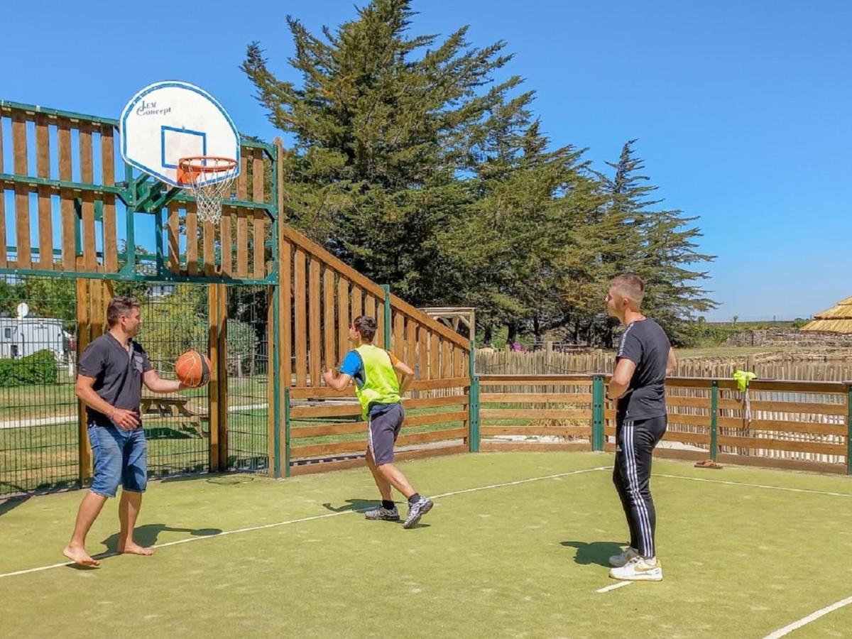 Camping Paradis Le Moulin Des Oies Belz Exterior foto