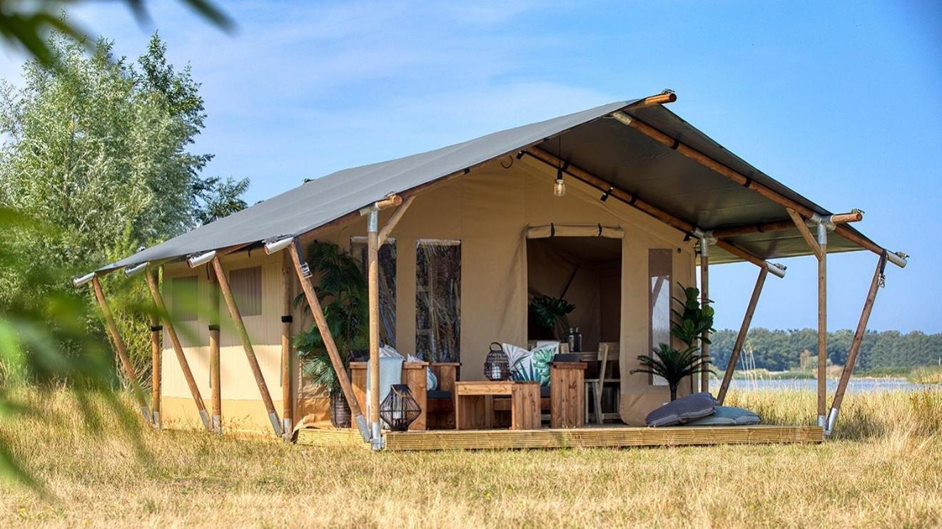Camping Paradis Le Moulin Des Oies Belz Exterior foto